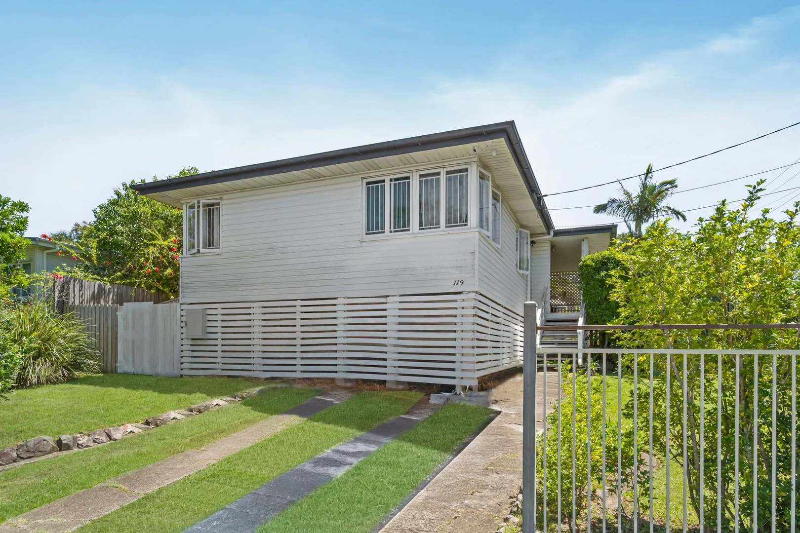 119 Smith Road, Woodridge QLD 4114