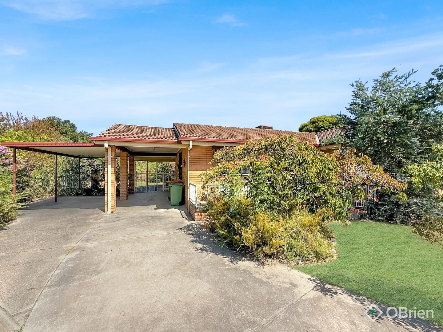 571 Brown Place, Lavington NSW 2641