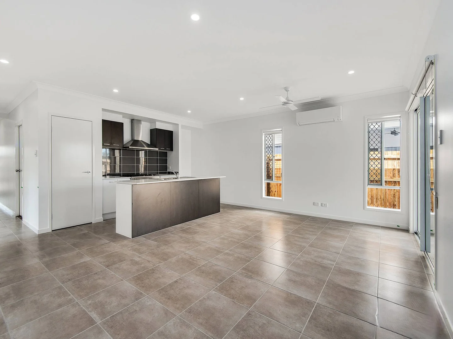 Additional image 3 of 7 Splendid Close, Pallara QLD 4110
