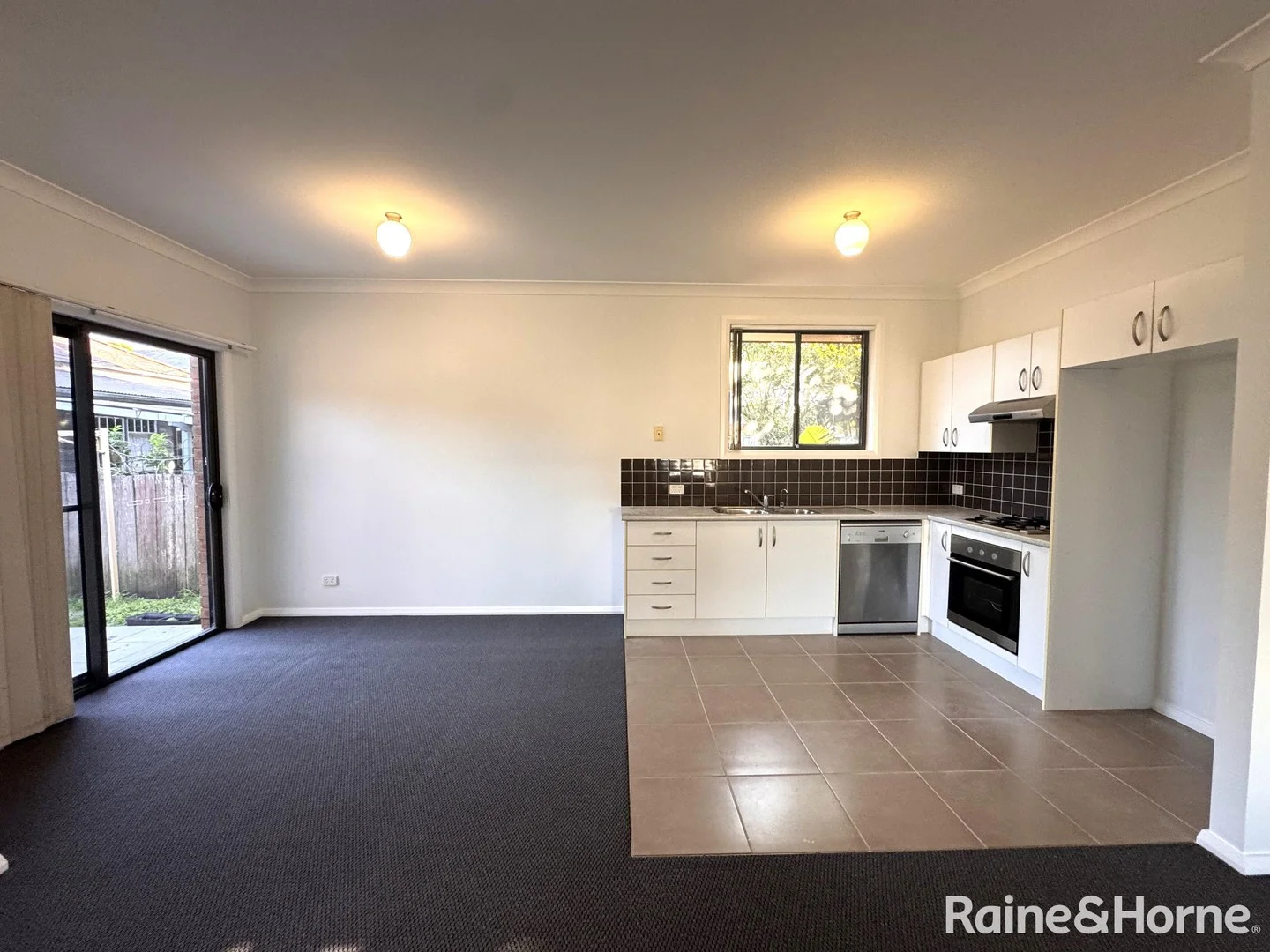 2b Ingall Street, Mayfield NSW 2304