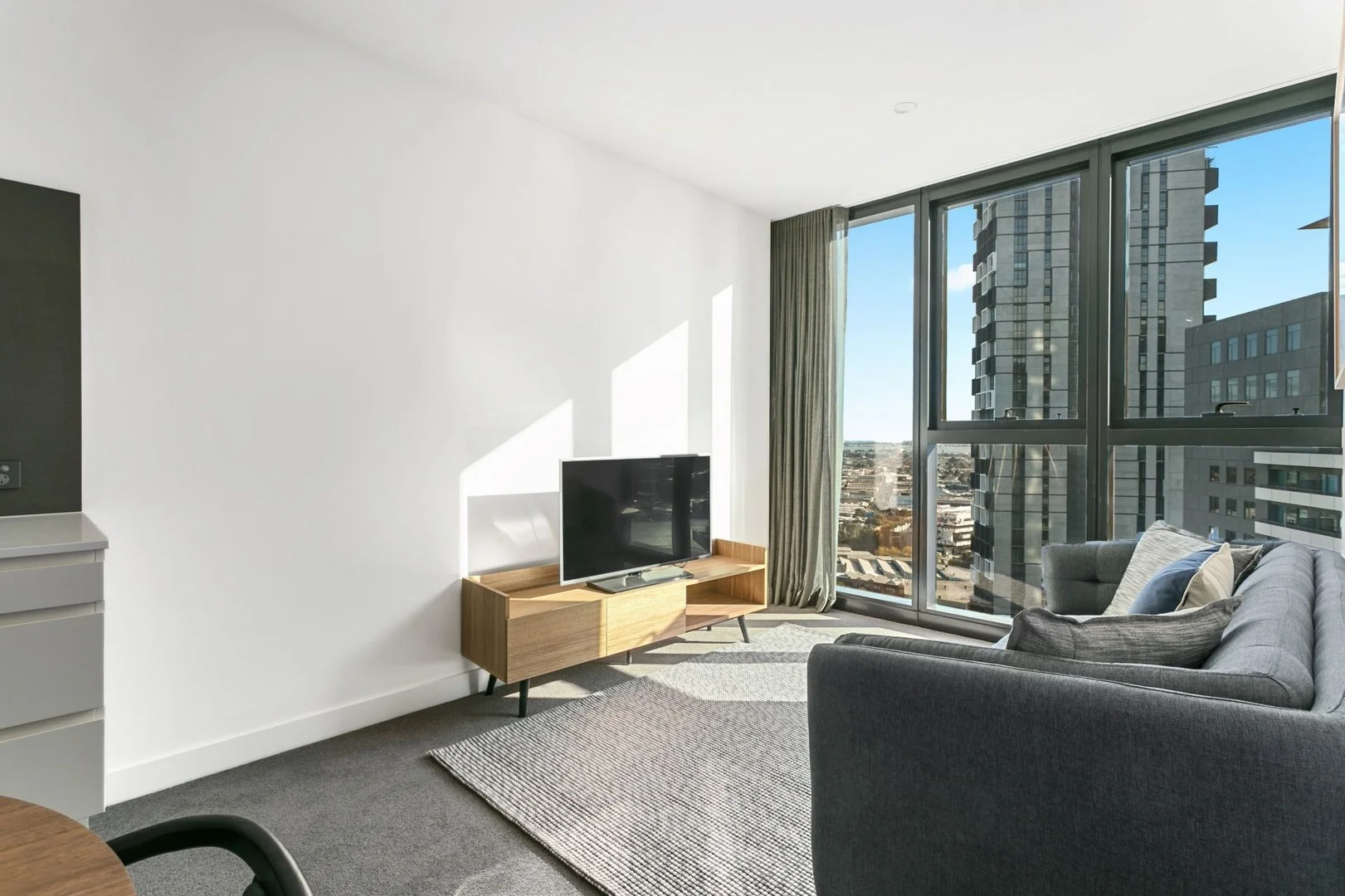 2304/105 Clarendon St, Southbank VIC 3006