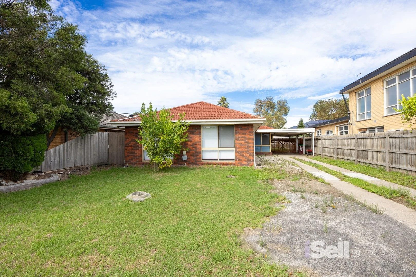 28 Grace St, Cranbourne VIC 3977