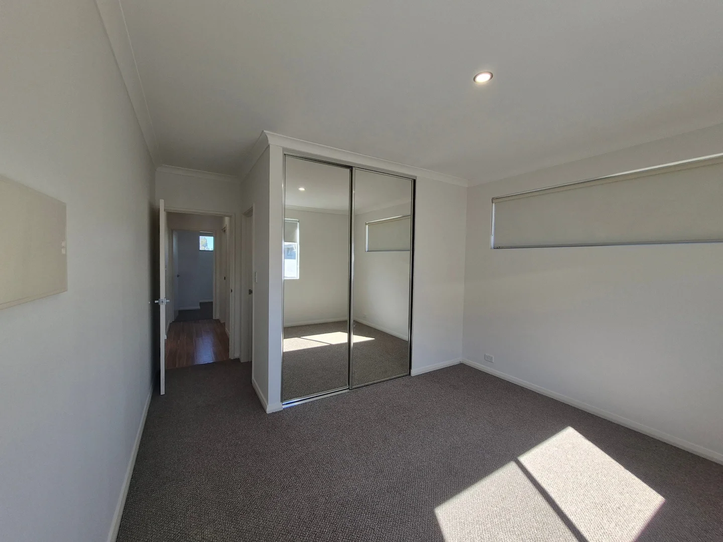 Additional image 14 of 5/360 hardey road, Cloverdale WA 6105