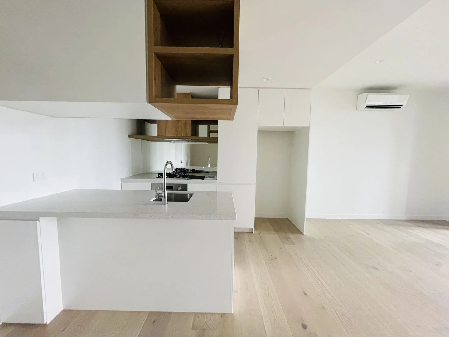 Additional image 2 of 717/253-273 Normanby Road, South Melbourne VIC 3205