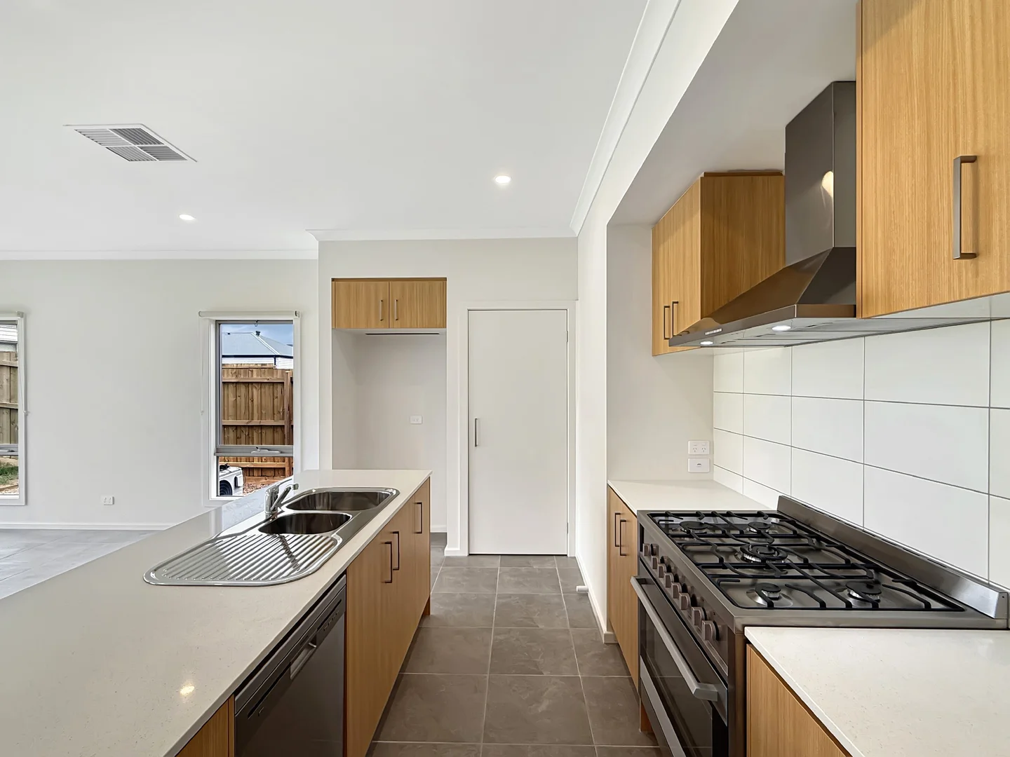 Additional image 4 of 5 Watchupga Street, Eynesbury VIC 3338