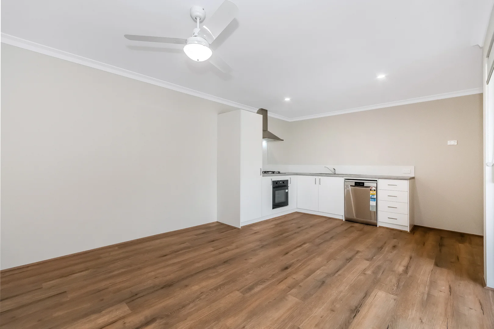 Additional image 4 of 52B Keegan Way, South Yunderup WA 6208