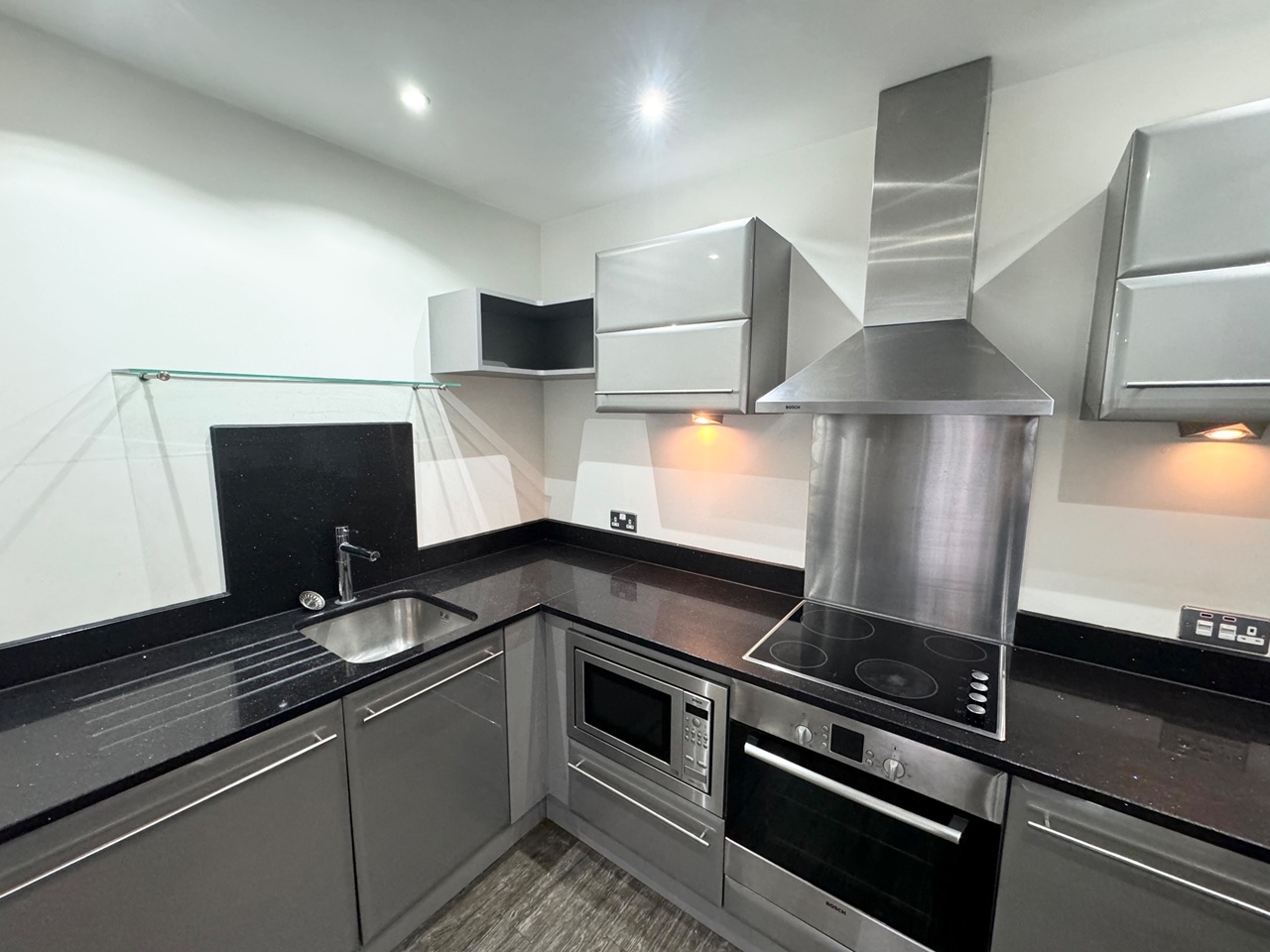 Additional image 10 of 2 Bed Penthouse, Park View, CF10, N1 7GU