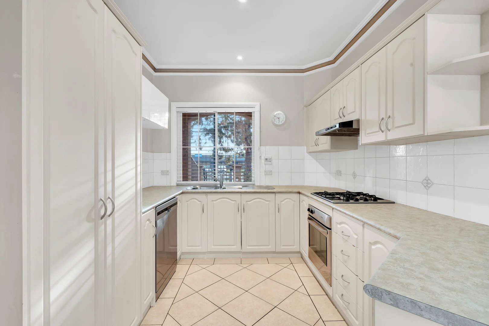 Additional image 2 of 4/2-8 Chatswood Court, Oakden SA 5086