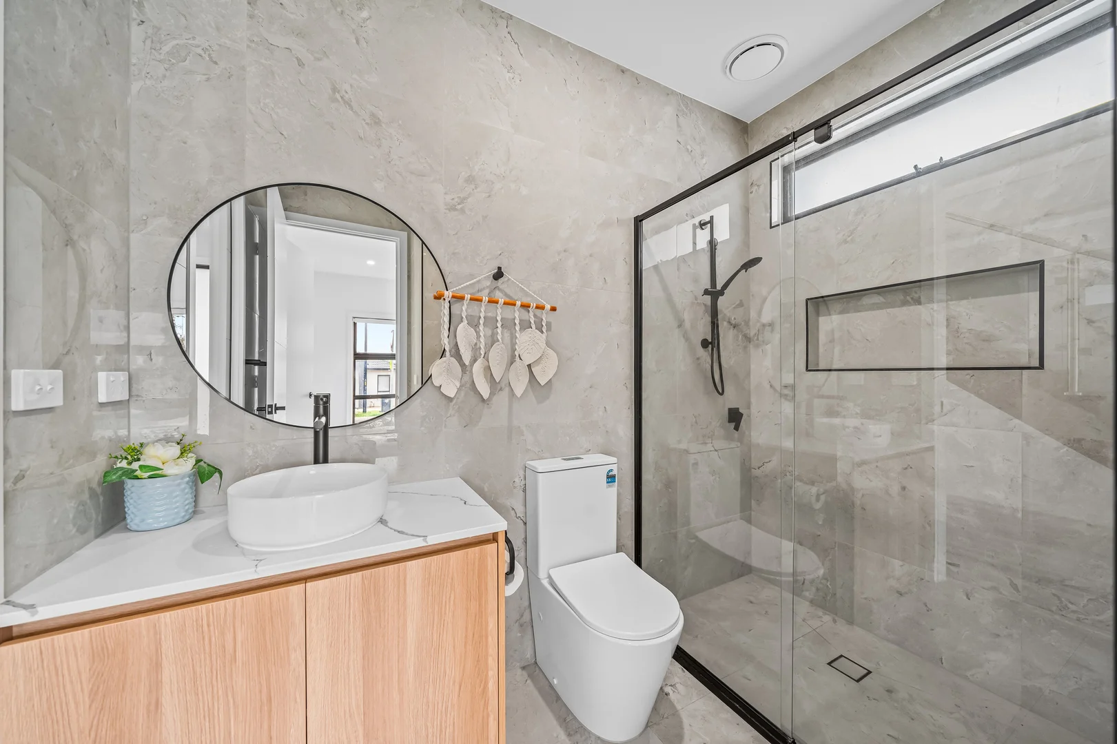 Additional image 7 of 2 Freshwater Way, Fraser Rise VIC 3336