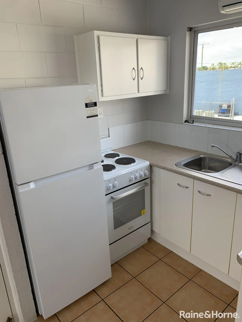 Additional image 4 of 4/29 Off Street, Gladstone Central QLD 4680