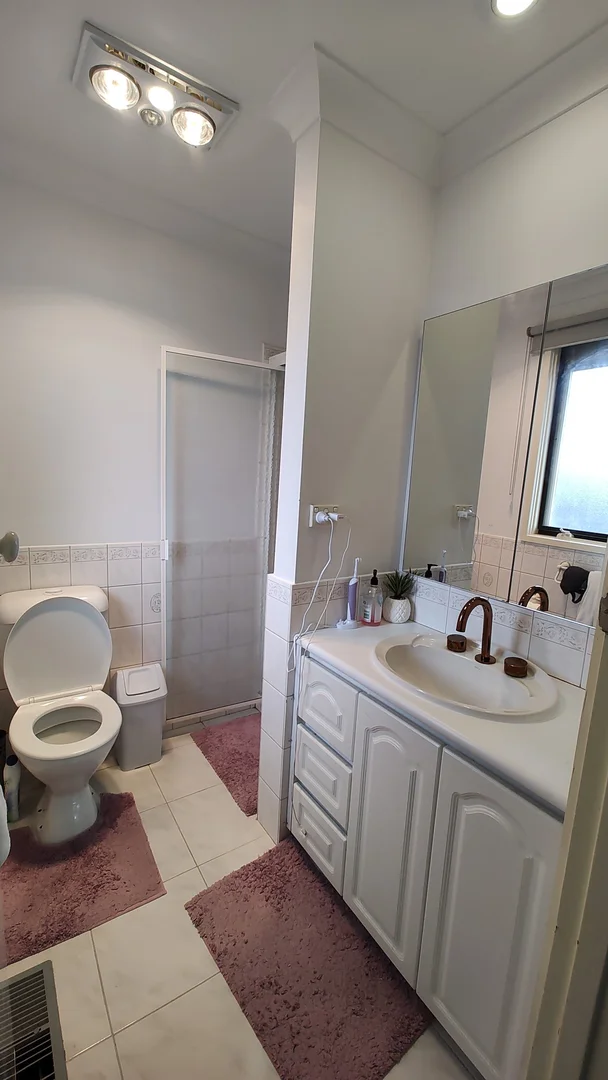 Additional image 4 of 48 Bimbadeen Drive, Mooroolbark VIC 3138