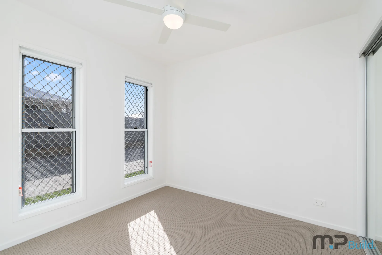 Additional image 10 of 2/122b Bideford Street, Torquay QLD 4655