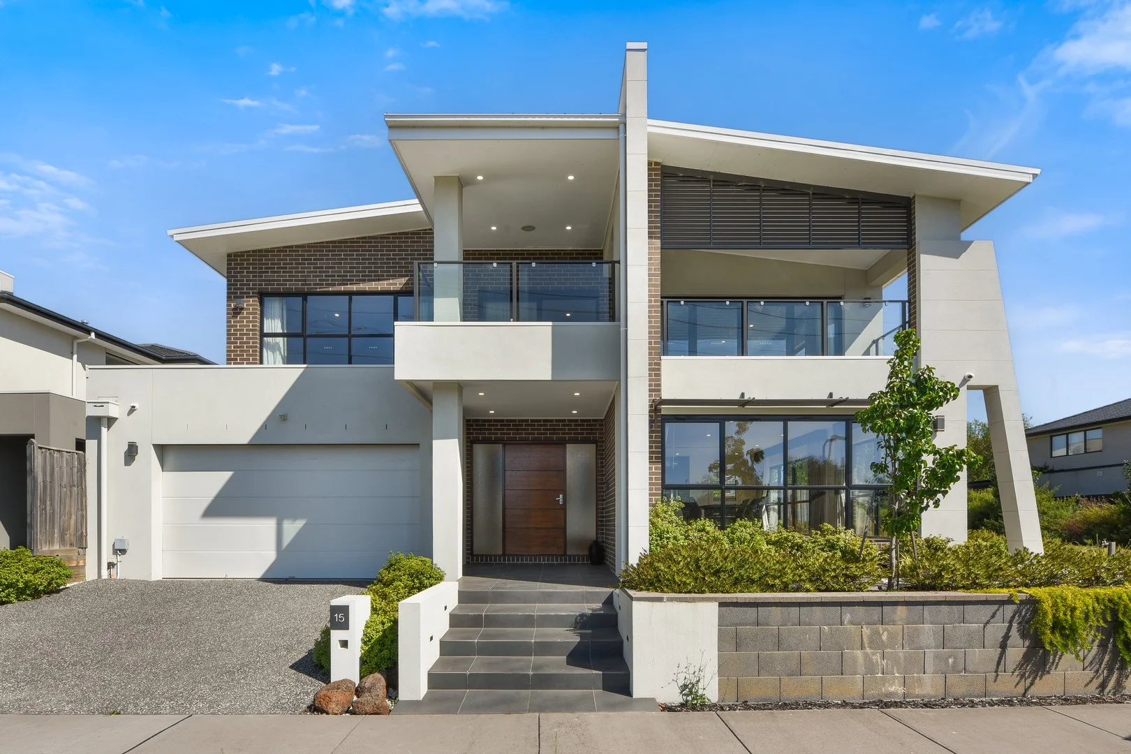 Additional image 8 of 15 Waterside Crescent, Mulgrave VIC 3170