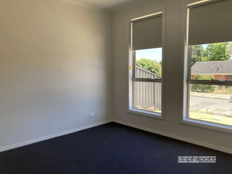 Additional image 2 of 11A Nottingham Crescent, Valley View SA 5093