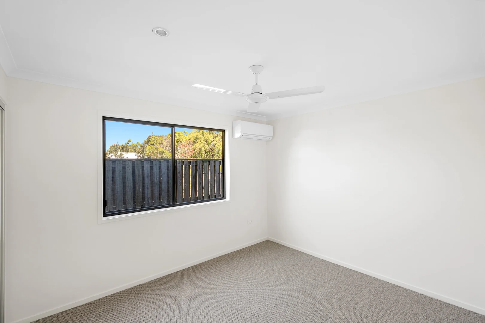Additional image 9 of 2 Valhalla Street, Clinton QLD 4680