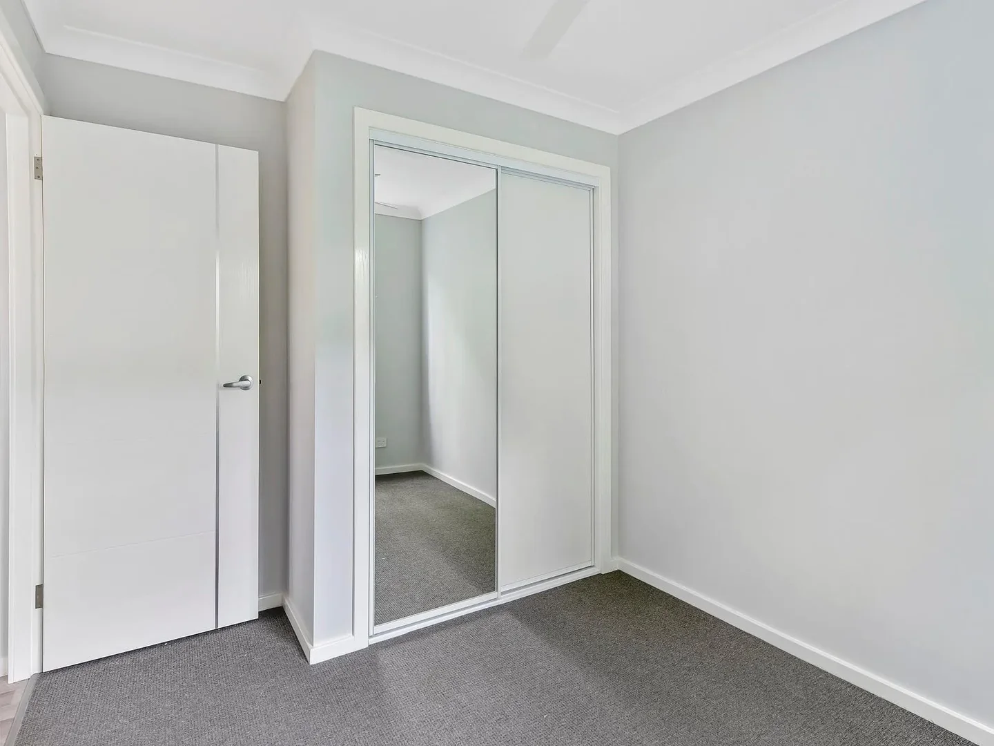 Additional image 3 of 2A Dolly Avenue, Springfield NSW 2250