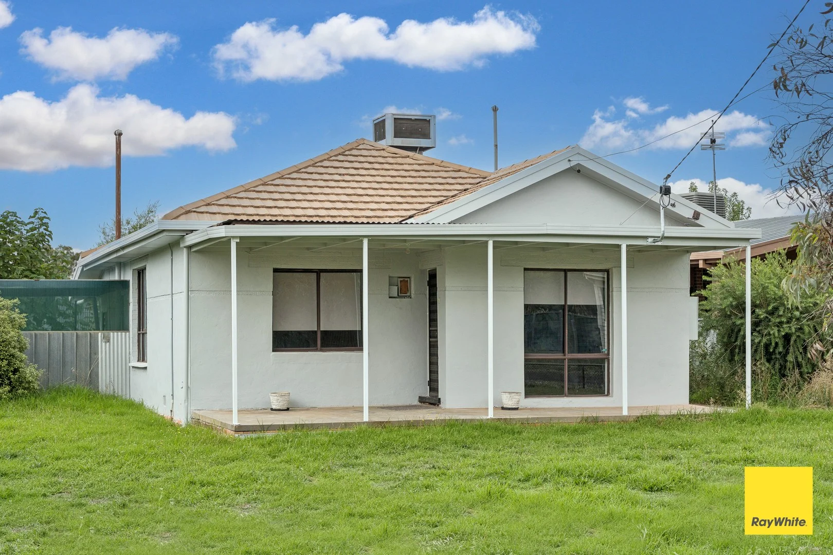 45 Cunneen Street, Long Gully VIC 3550