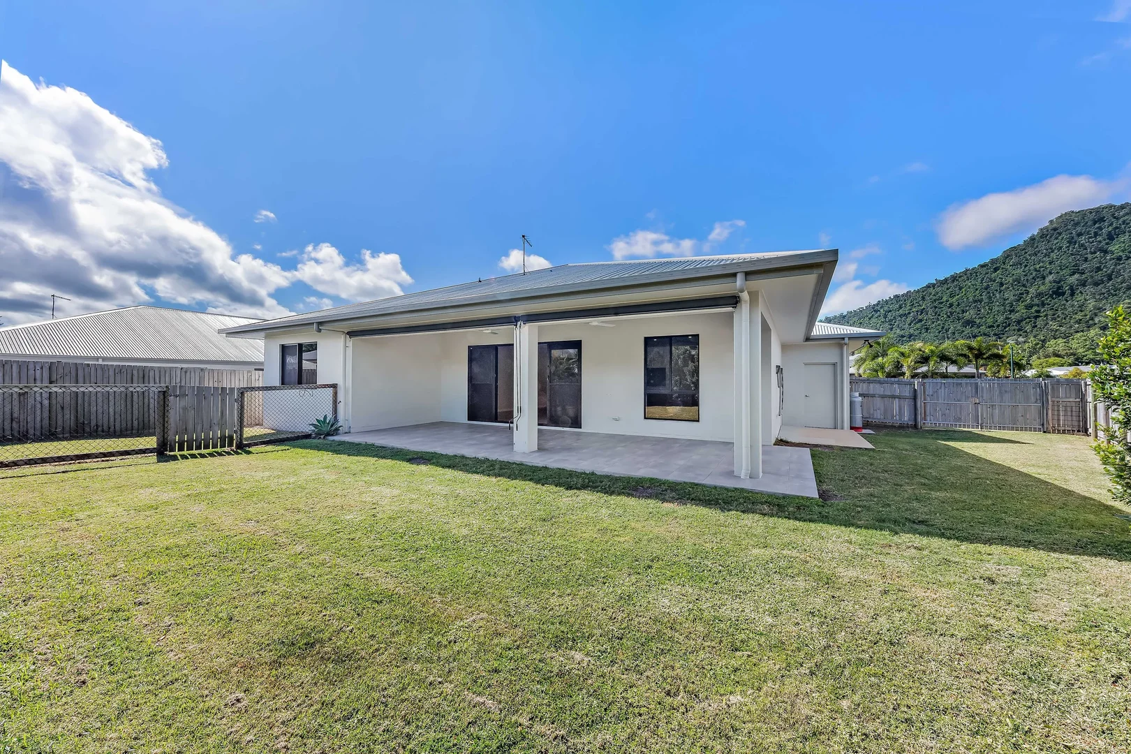 Additional image 4 of 62 Parker Road, Cannonvale QLD 4802