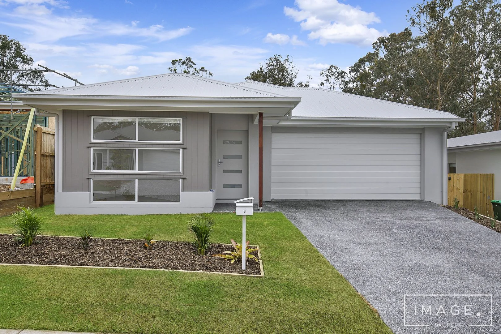 4 Opera St, Ripley QLD 4306