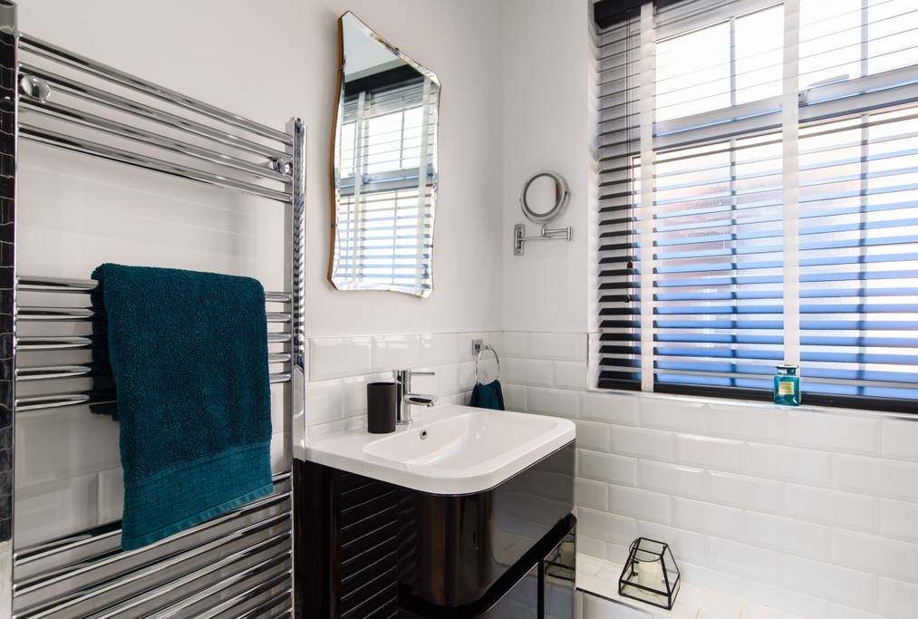 Additional image 20 of 2 Bed Flat, Windsor House, CF10, N1 7GU