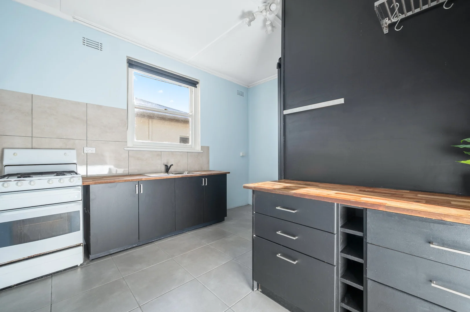 Additional image 3 of 19 Playford Street, Mount Gambier SA 5290