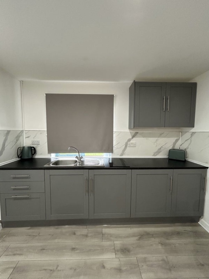 Studio Flat, Wootton, OX13, N1 7GU photo 2