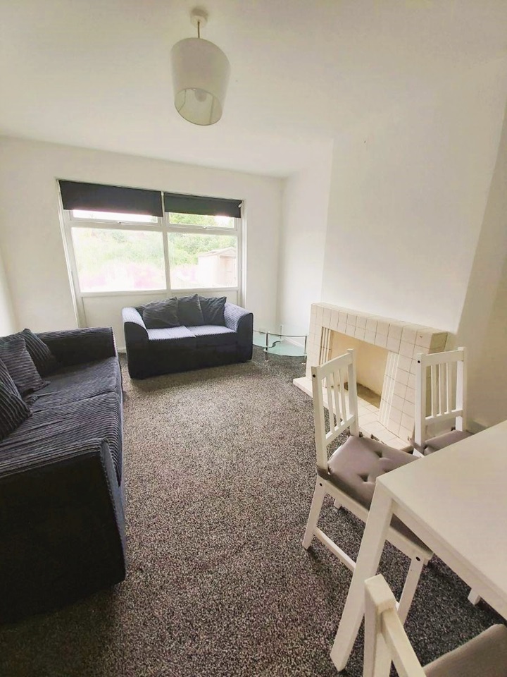 Additional image 2 of 4 Bed Semi-Detached House, Kenilworth Avenue, OX4, N1 7GU