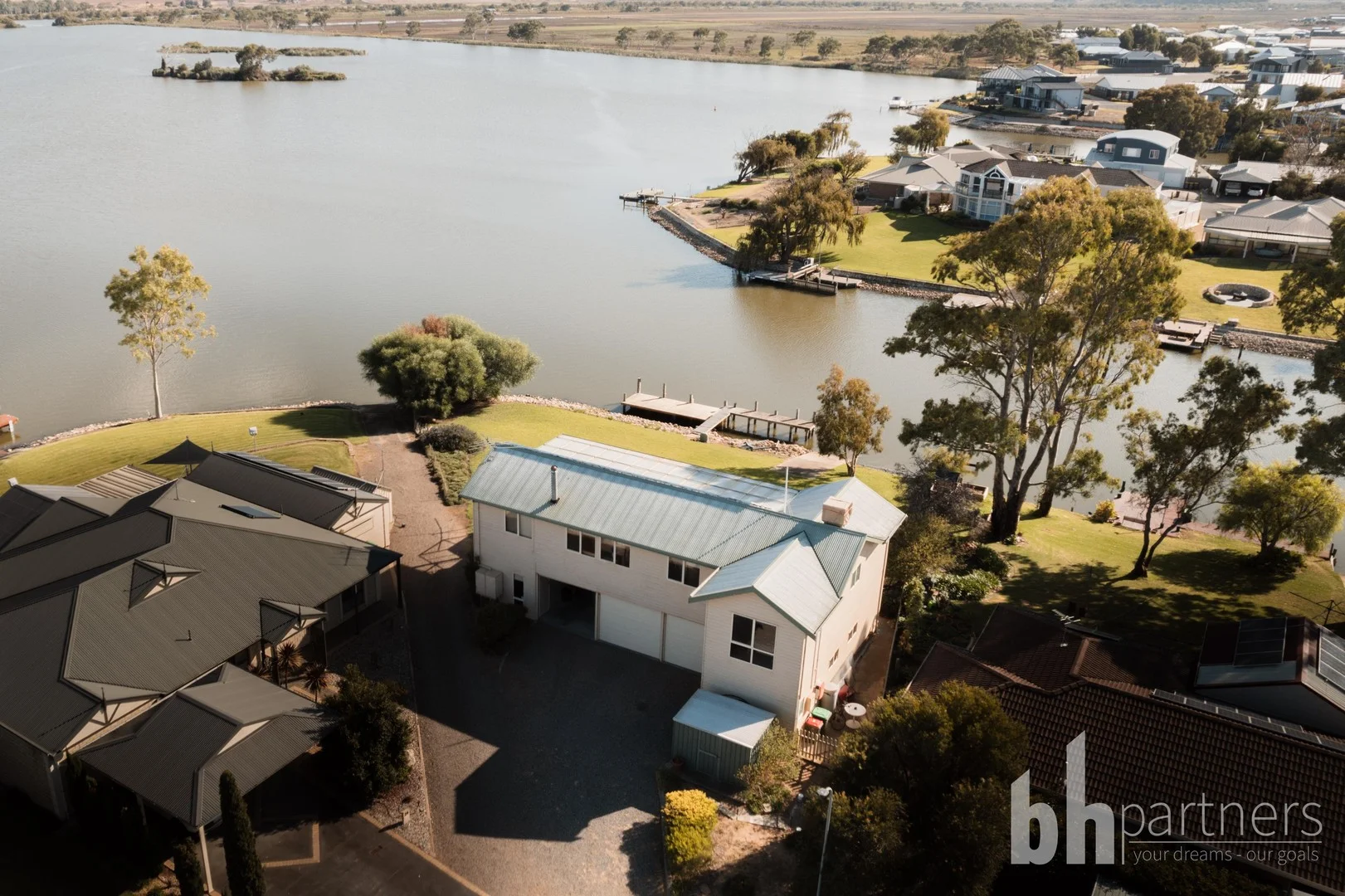 27 Rebecca Street, Wellington SA 5259