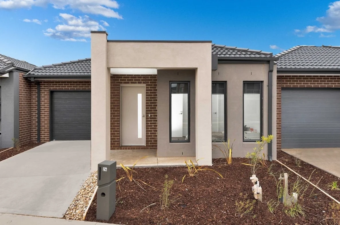 24 Joey Crescent, Deanside VIC 3336