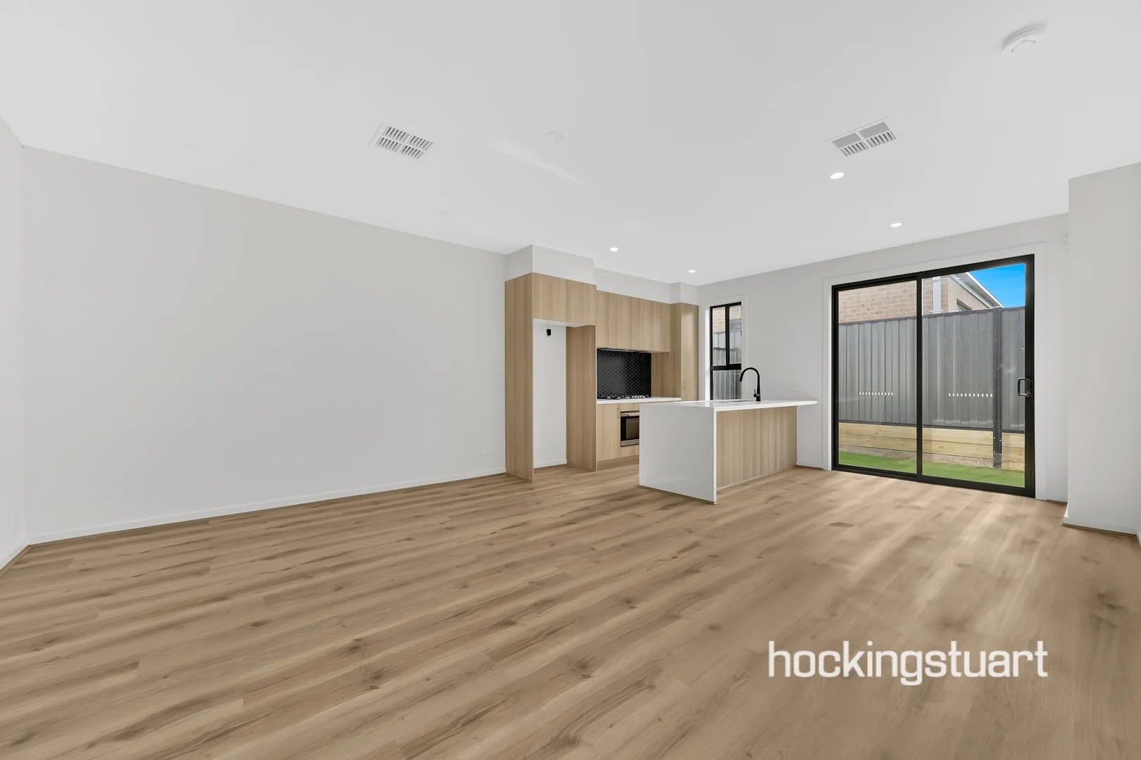 Additional image 2 of 5 Tomentosa Court, Donnybrook VIC 3064