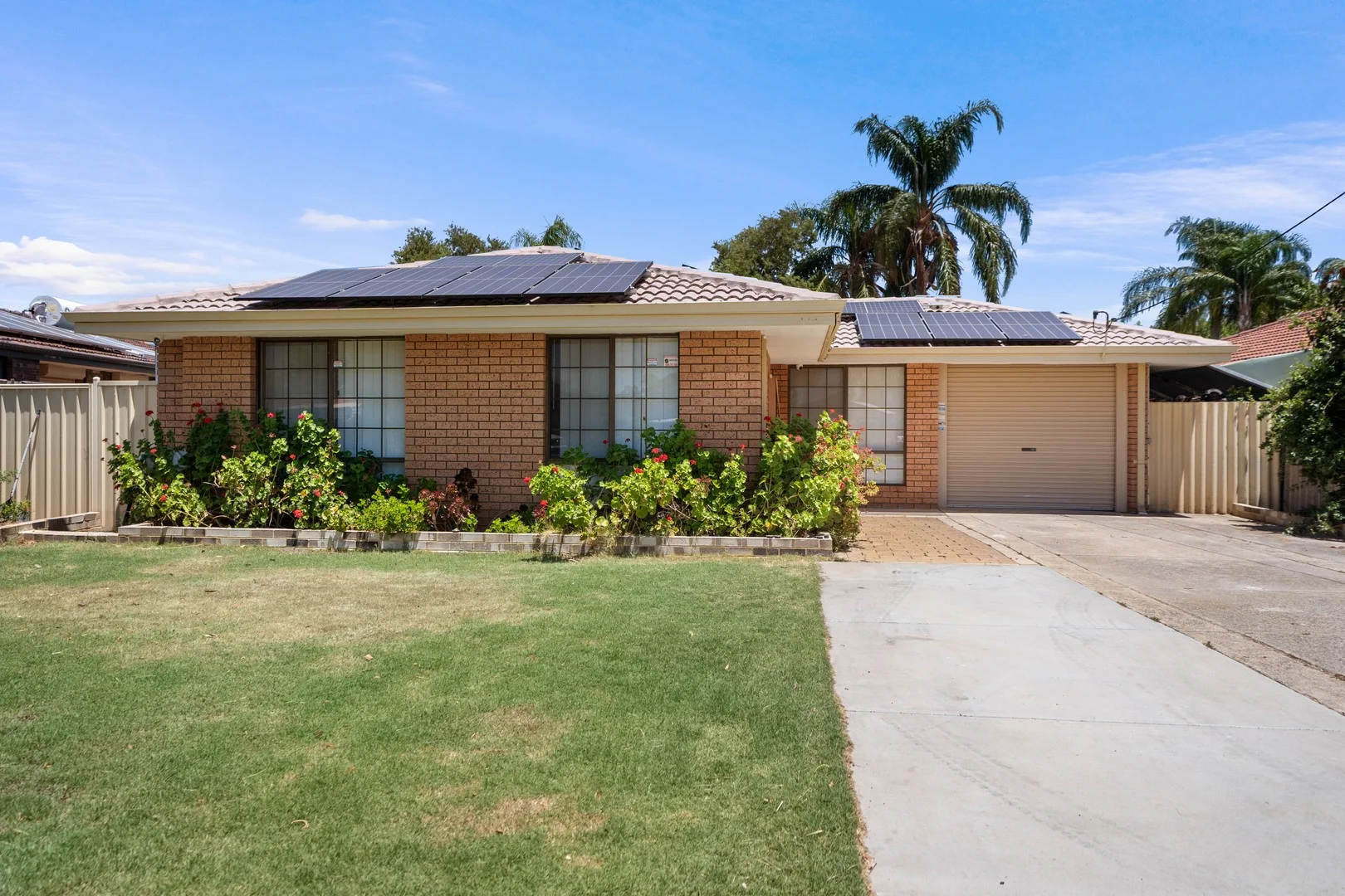 20 Camden Ct, Thornlie WA 6108