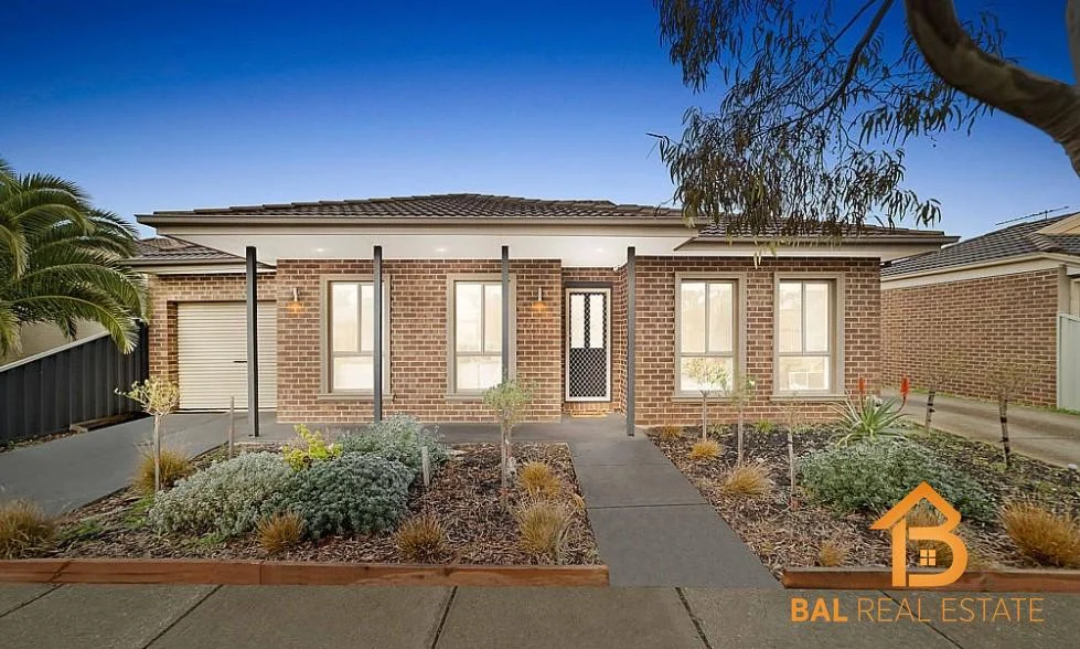 1/4 Jordyn Street, Tarneit VIC 3029