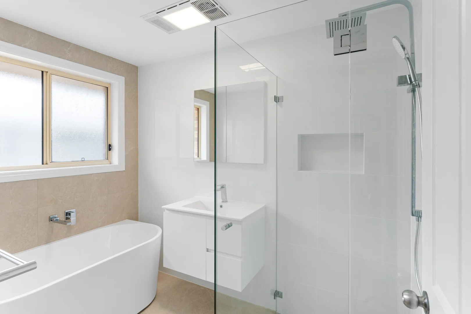 Additional image 2 of 2/325 Port Hacking Road, Miranda NSW 2228