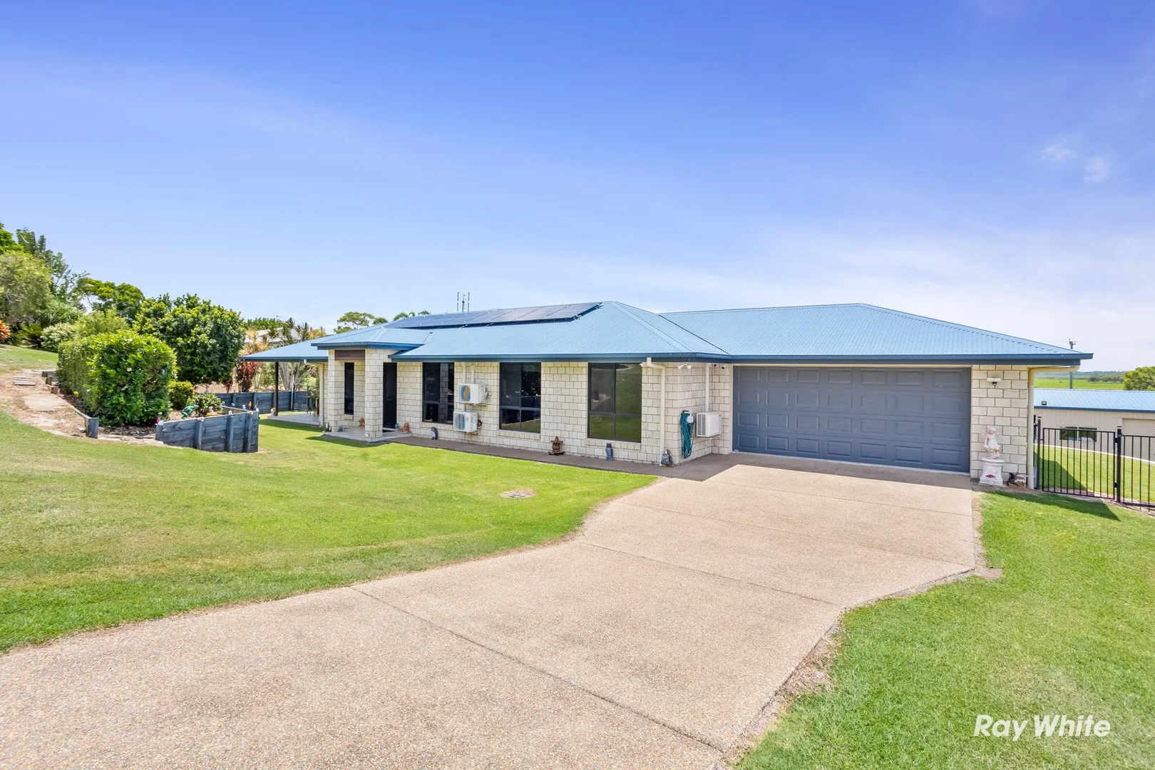 16 Hitching Rail Drive, Tanby QLD 4703