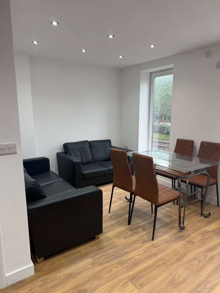 Additional image 6 of Room in a Shared House, Shoreham Street, S2, N1 7GU