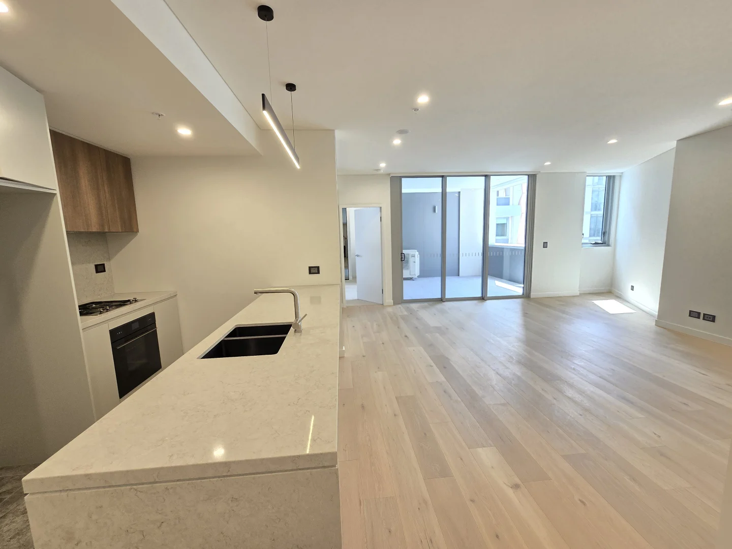 Additional image 3 of 301B/16 Rothschild Avenue, Rosebery NSW 2018