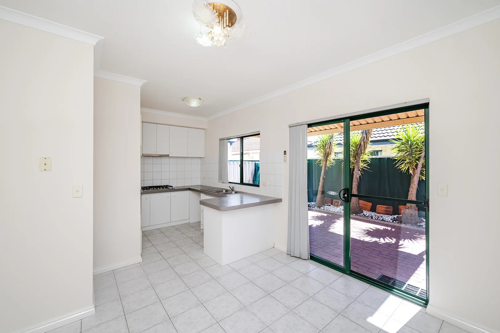 Additional image 4 of 305C Drake Street, Morley WA 6062