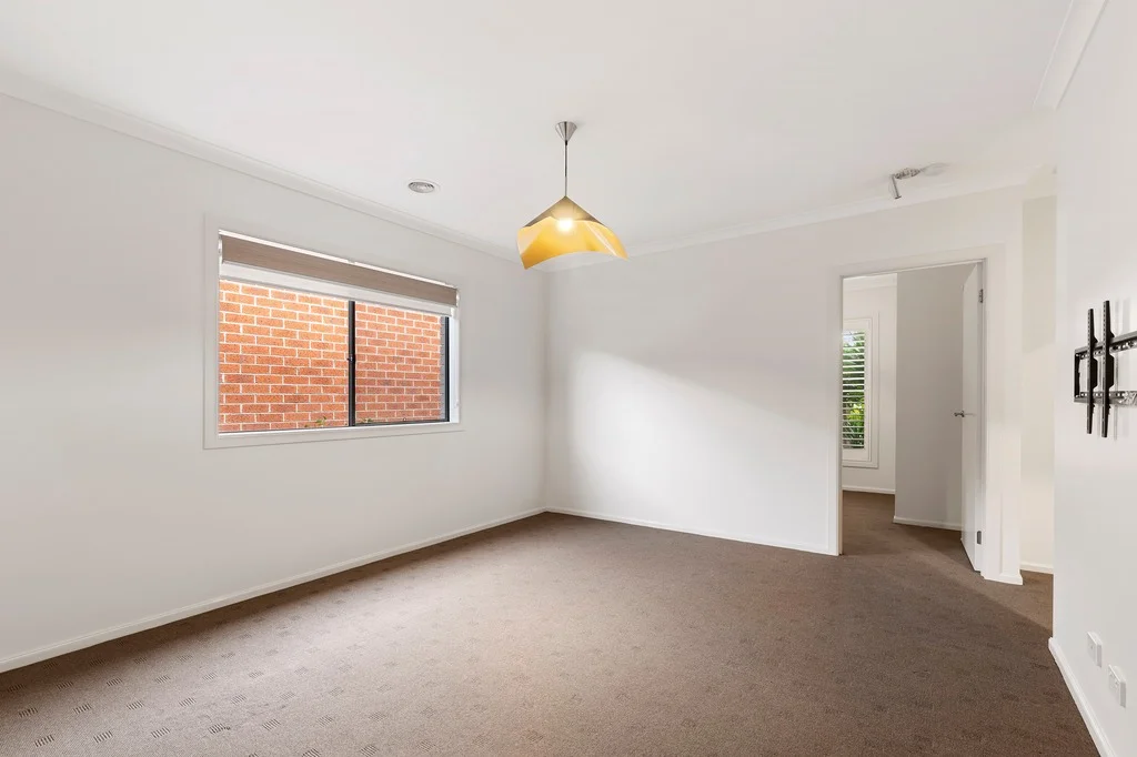 9 Breakwater Drive, Doreen VIC 3754 photo 3