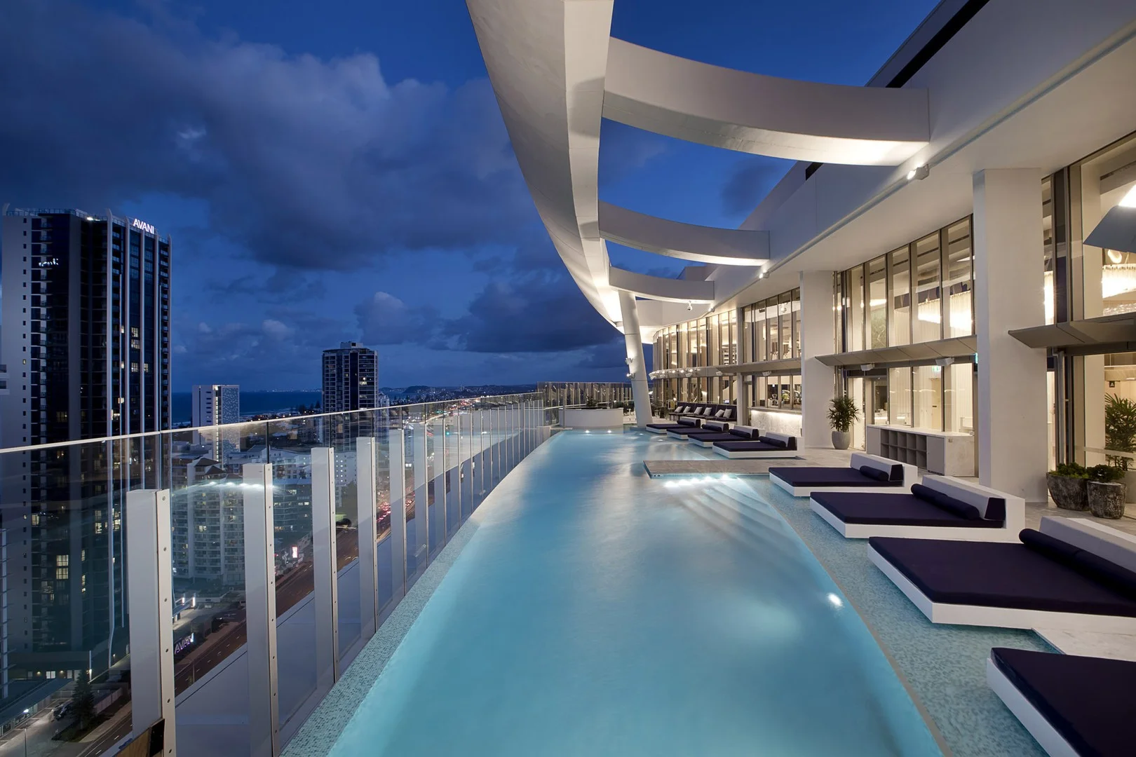 882/1 The Darling Avenue, Broadbeach QLD 4218