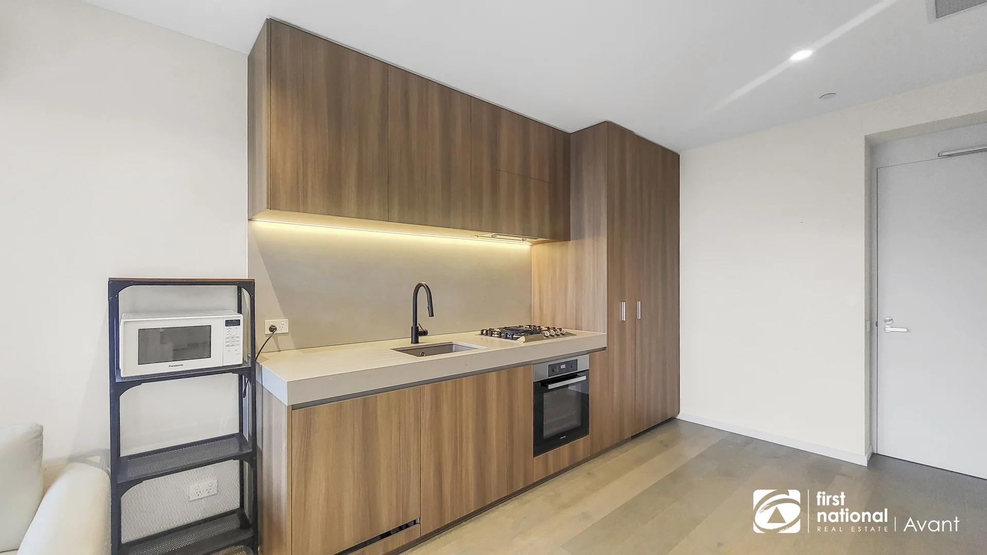 Additional image 3 of 811/605 St Kilda Road, Melbourne VIC 3004