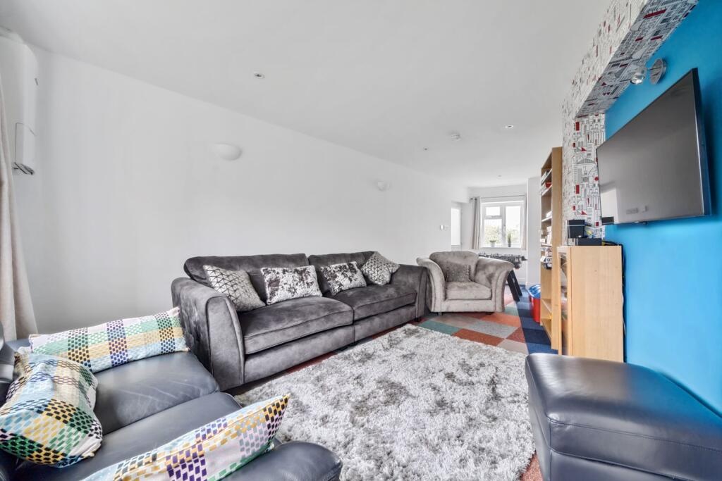 Additional image 7 of 4 Bed Semi-Detached House, Town Furze, OX3, N1 7GU