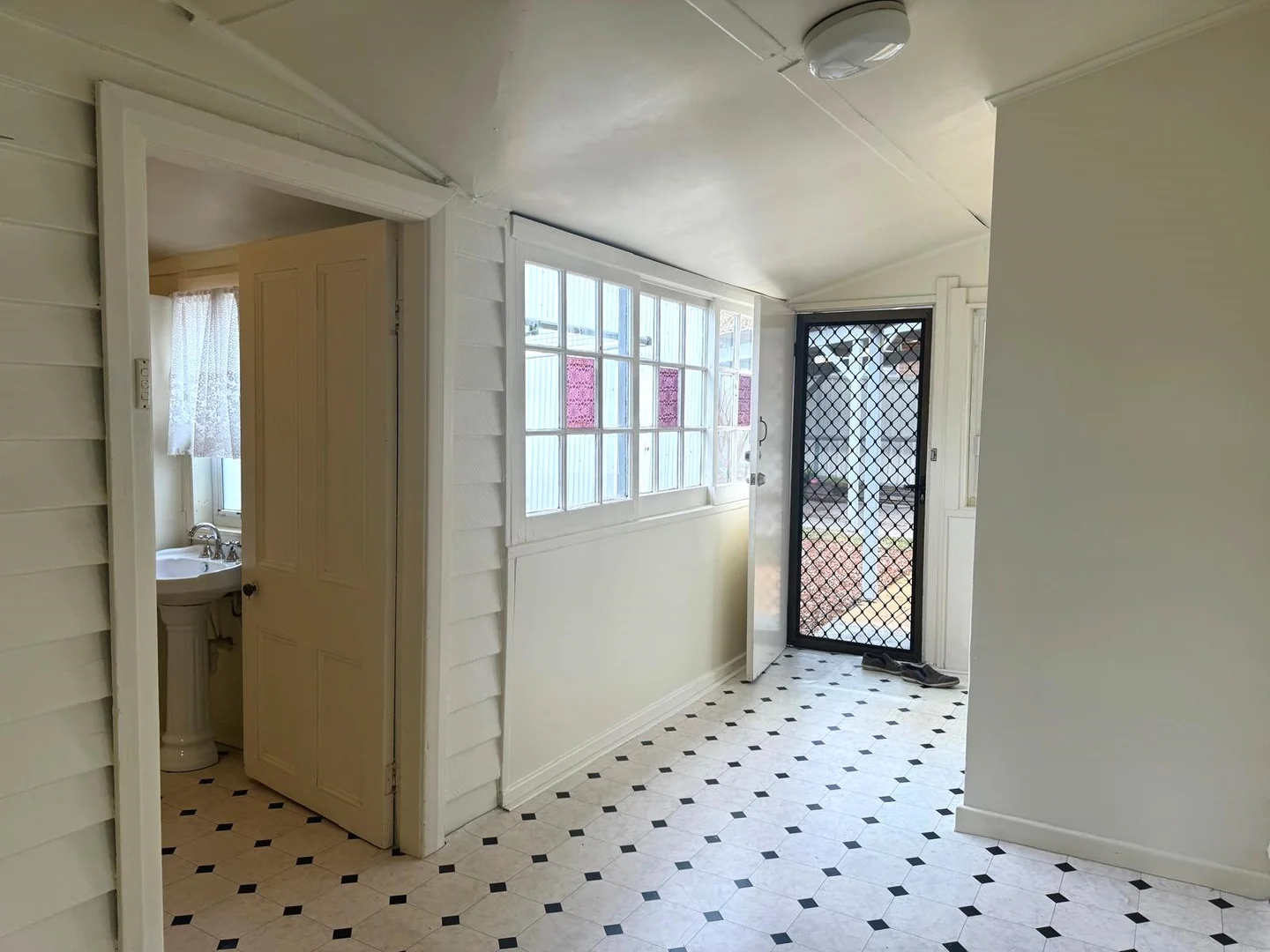 Additional image 5 of 42 First Street, Booragul NSW 2284