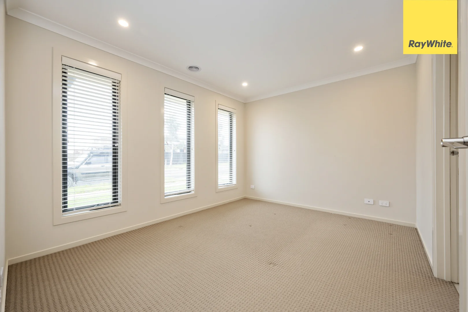 Additional image 2 of 29 Lynwood Drive, Thornhill Park VIC 3335