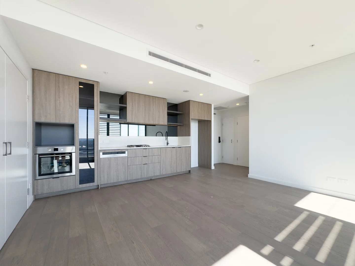 Additional image 3 of 804/8 Hinchcliffe Place, Zetland NSW 2017