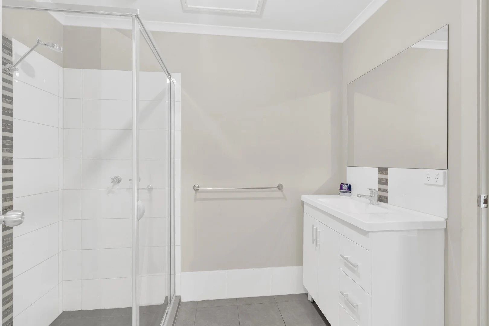 11/3 Campbell Road, Elizabeth Downs SA 5113 photo 3