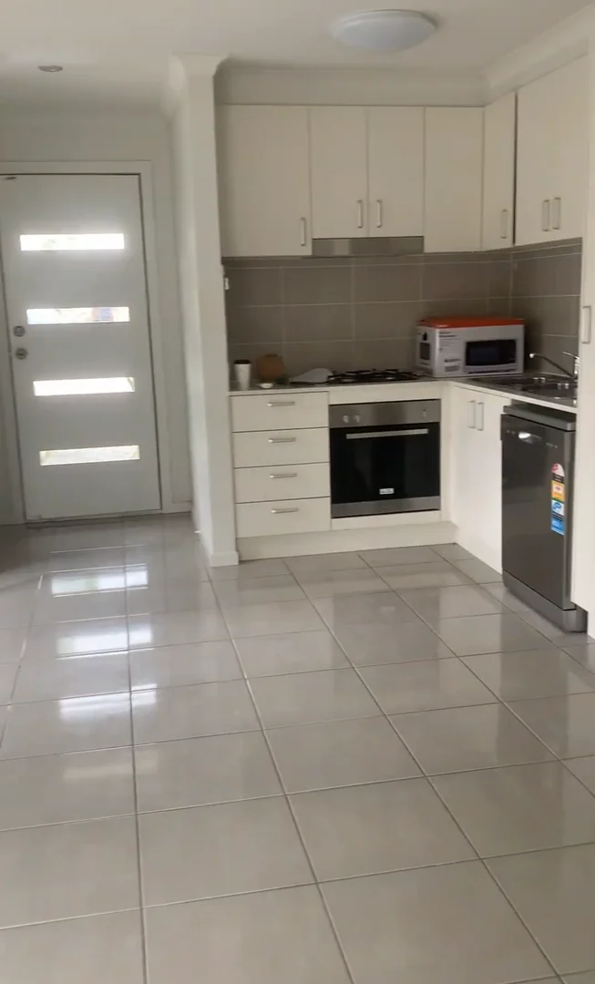 Additional image 2 of 5 Serpentine Close, Fitzgibbon QLD 4018