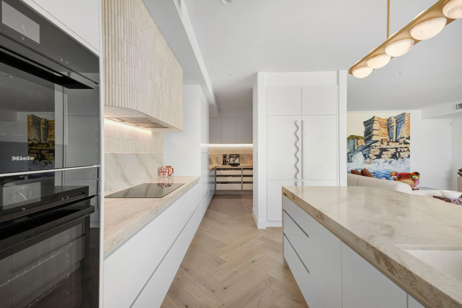 Additional image 5 of 1/33 Merrimac Boulevard, Broadbeach Waters QLD 4218