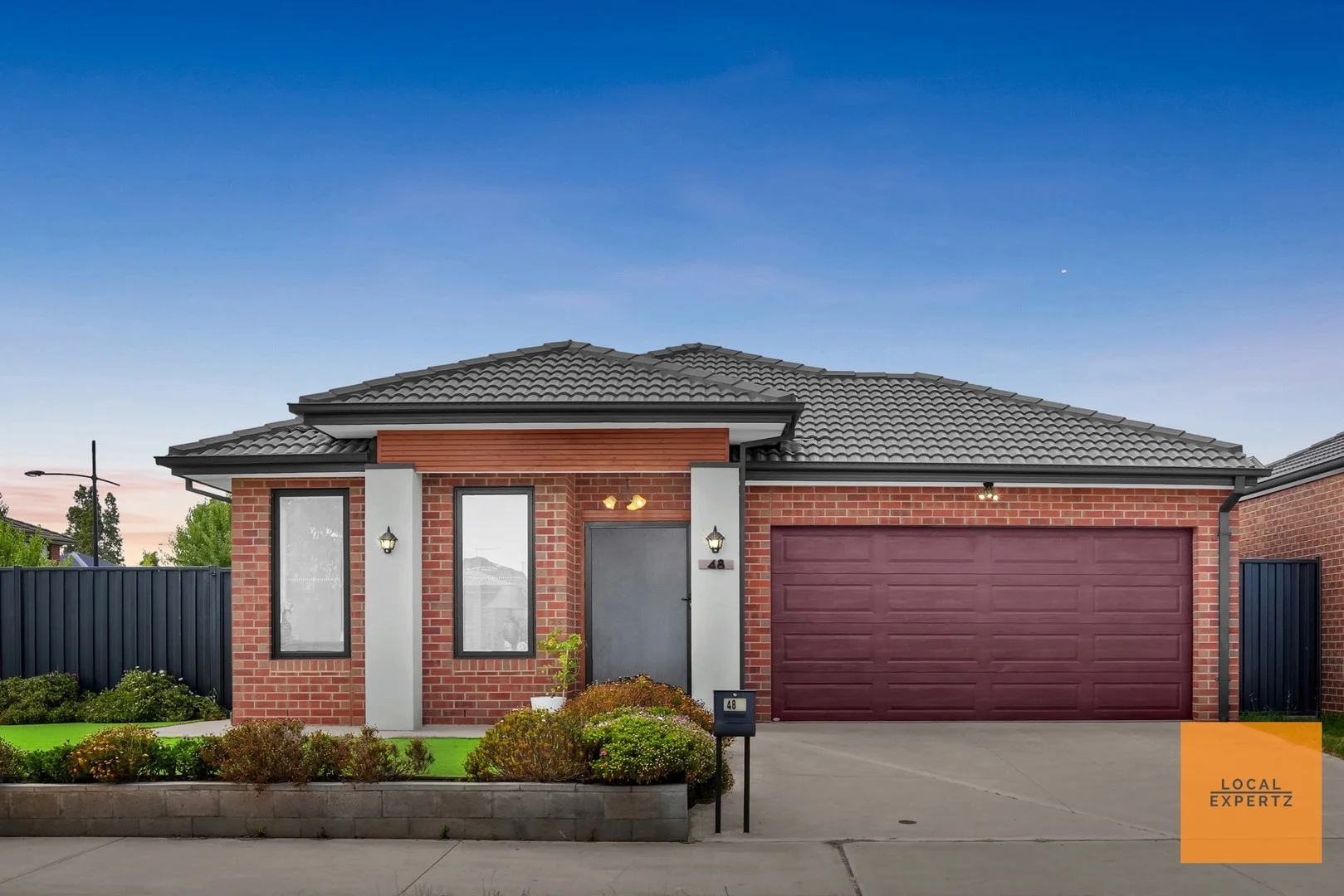 48 Mapleton Boulevard, Melton South VIC 3338