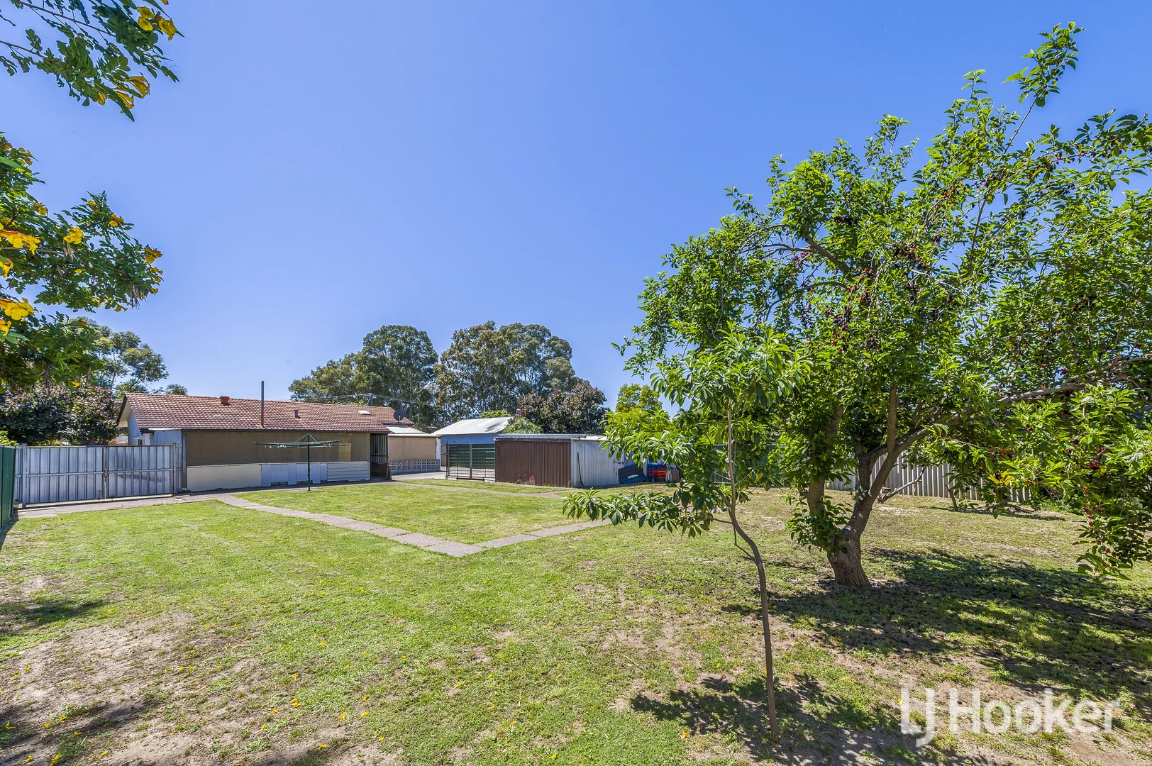 Additional image 20 of 37 Ulcombe Street, Kenwick WA 6107