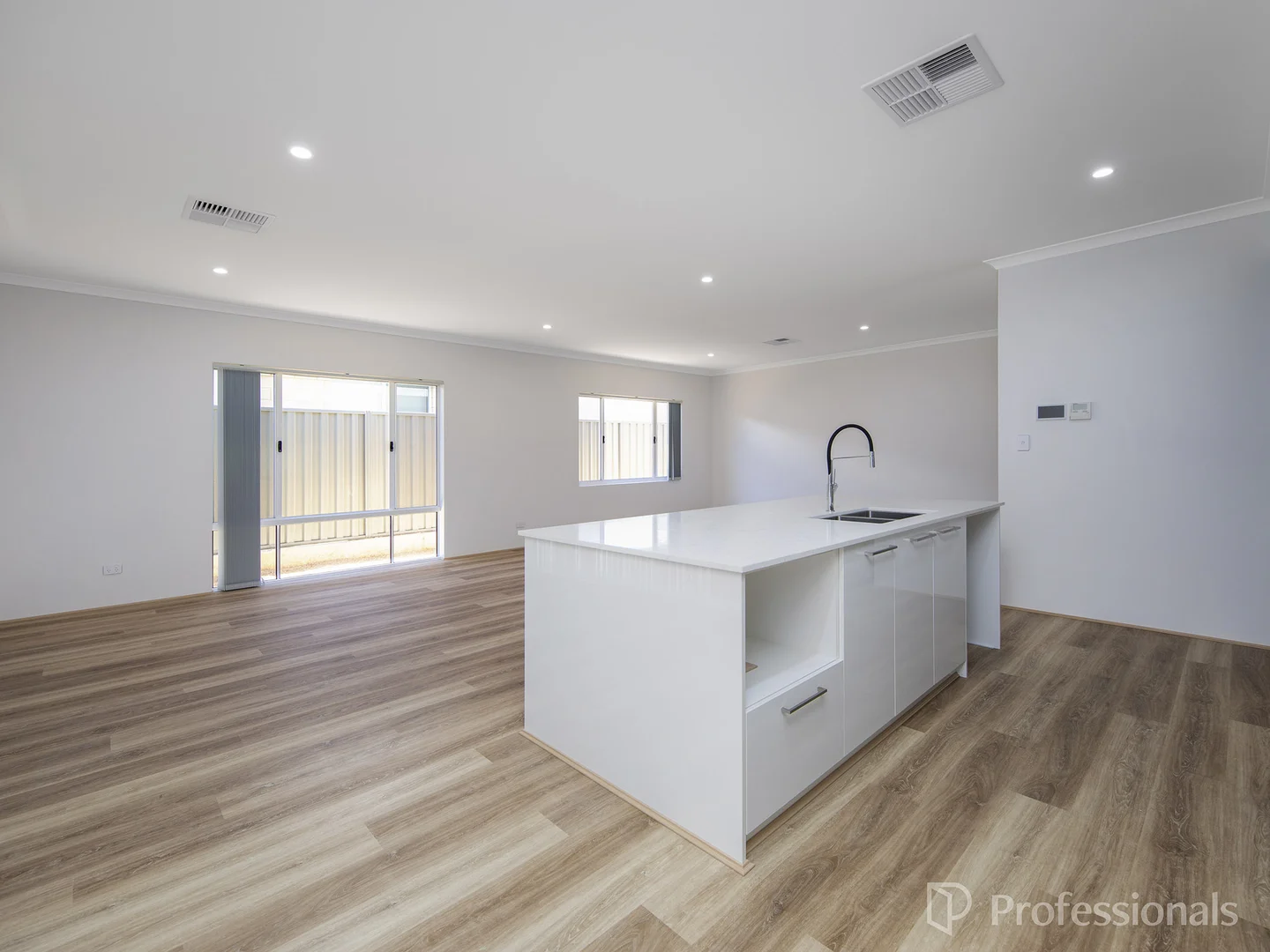 Additional image 9 of 26 Robbins Grove, Eglinton WA 6034